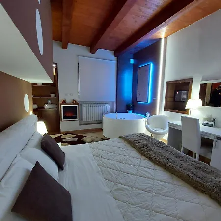 Del Cavaliere Bed and Breakfast 4*